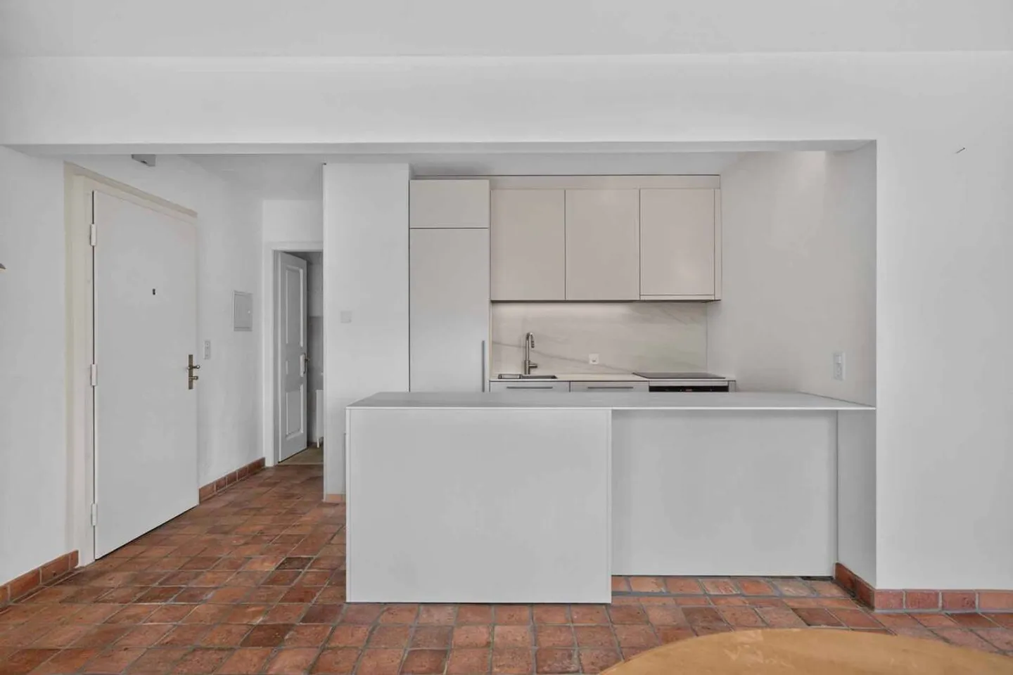 Spazioso appartamento di 2,5 stanze in centro città - Foto 1 di 10
