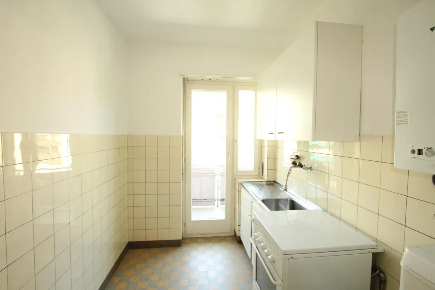 Vivere vicino alla stazione di Badischer! - Foto 3 di 7