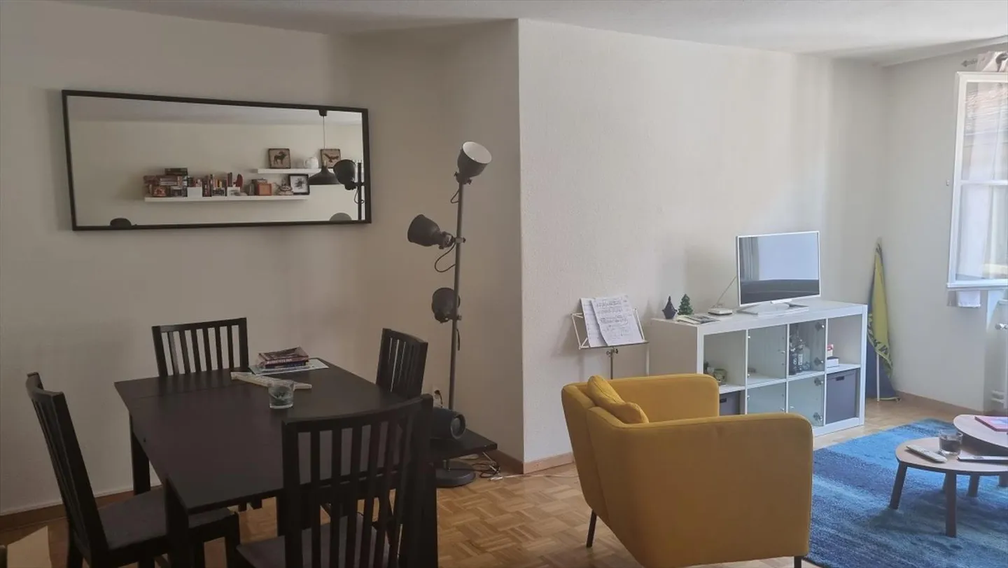 Appartement de 2.5 pièces au coeur du centre-ville - Photo 5 sur 11