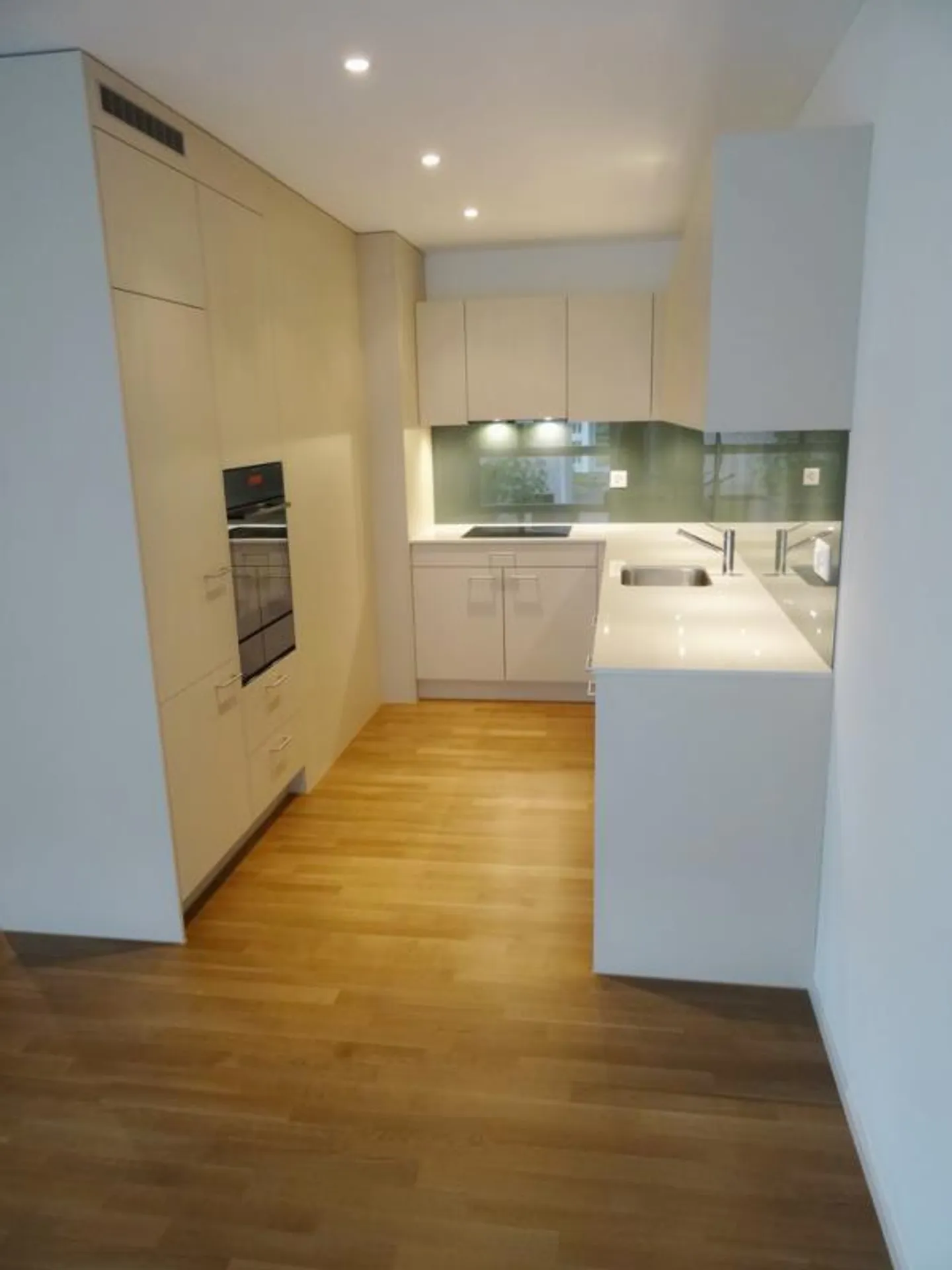 Appartement central et moderne - Photo 2 sur 5