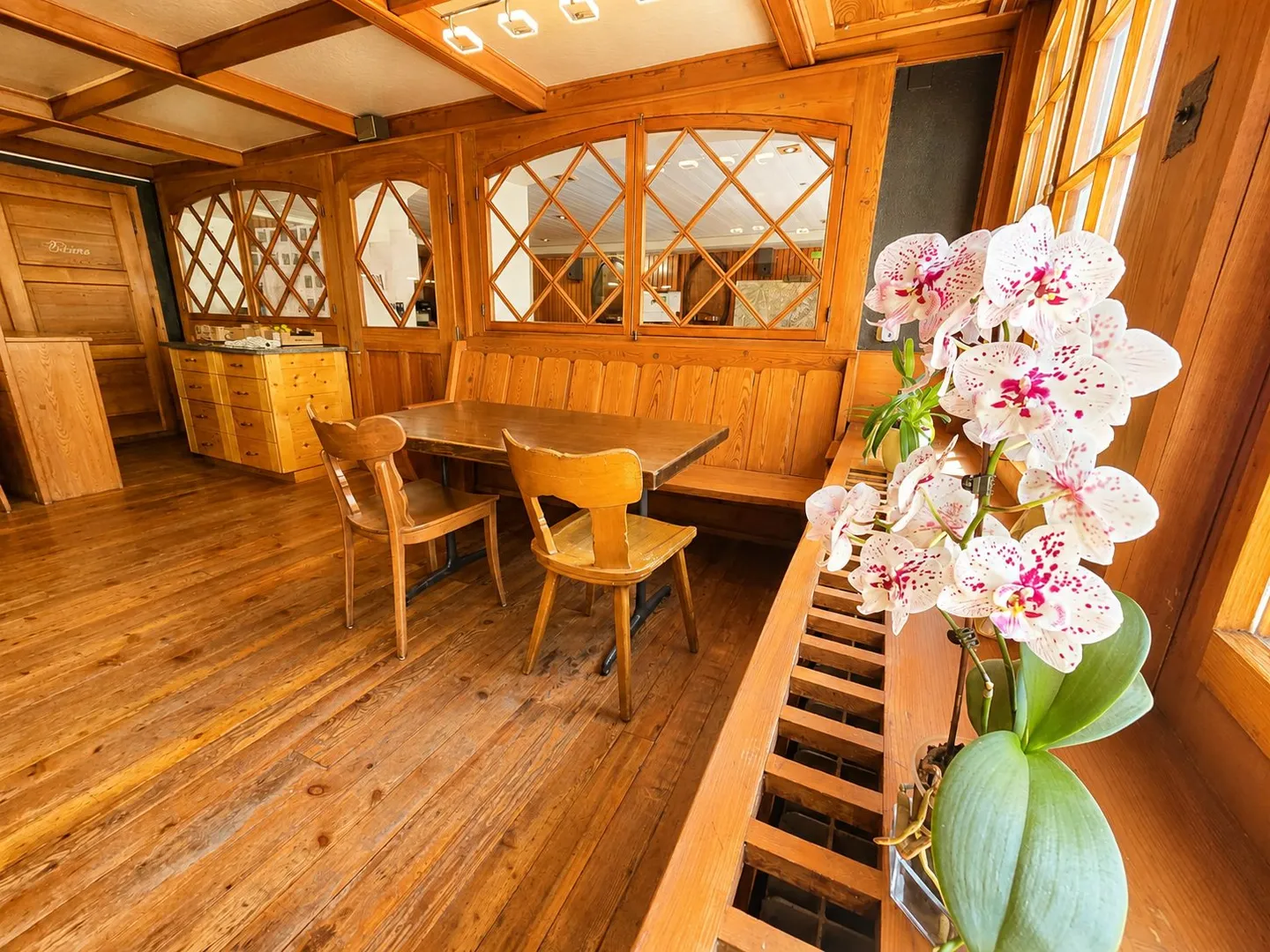 Chalet Unique avec Restaurant - Photo 6 sur 12