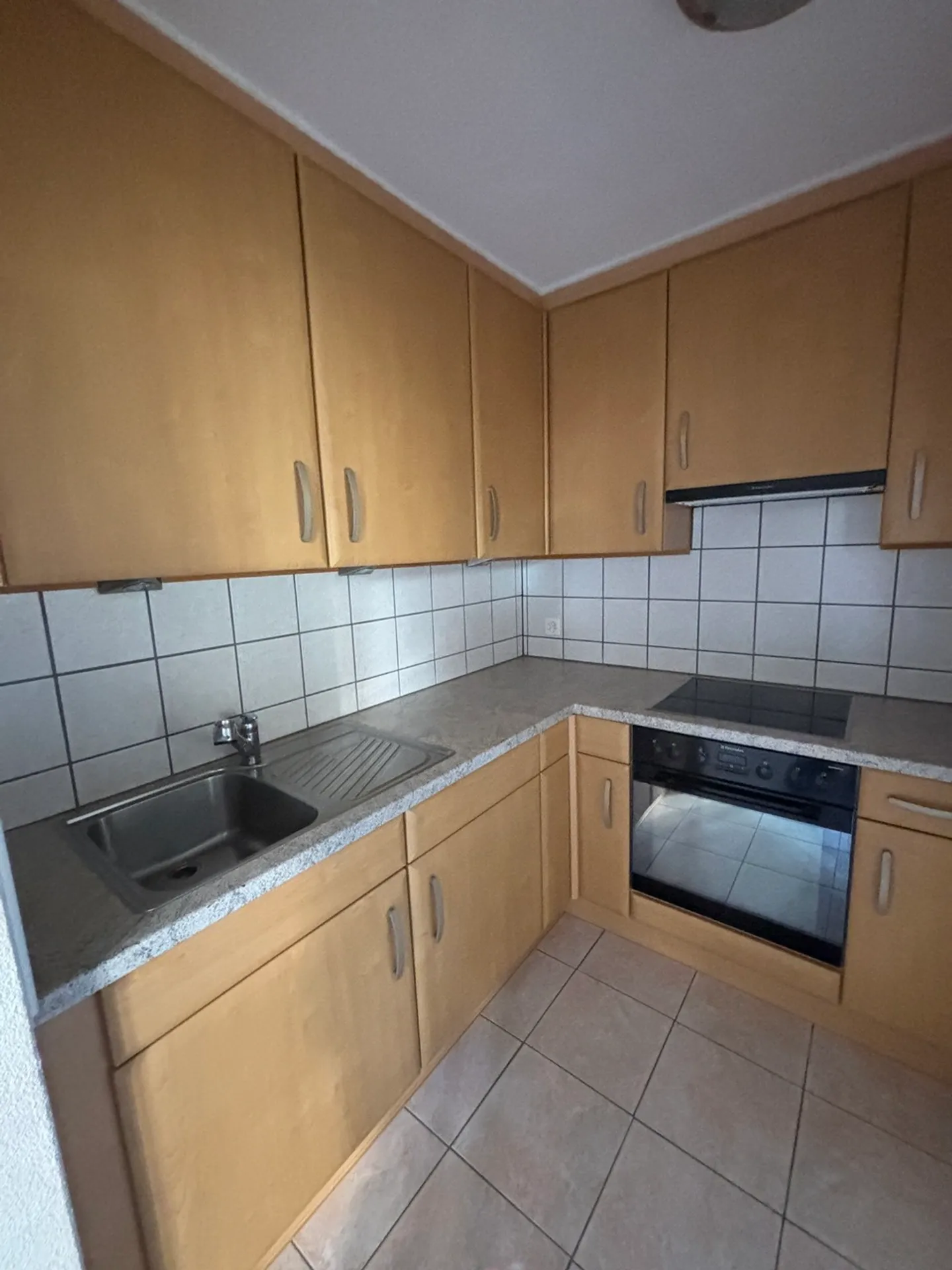 Casa singola in affitto - Foto 5 di 9