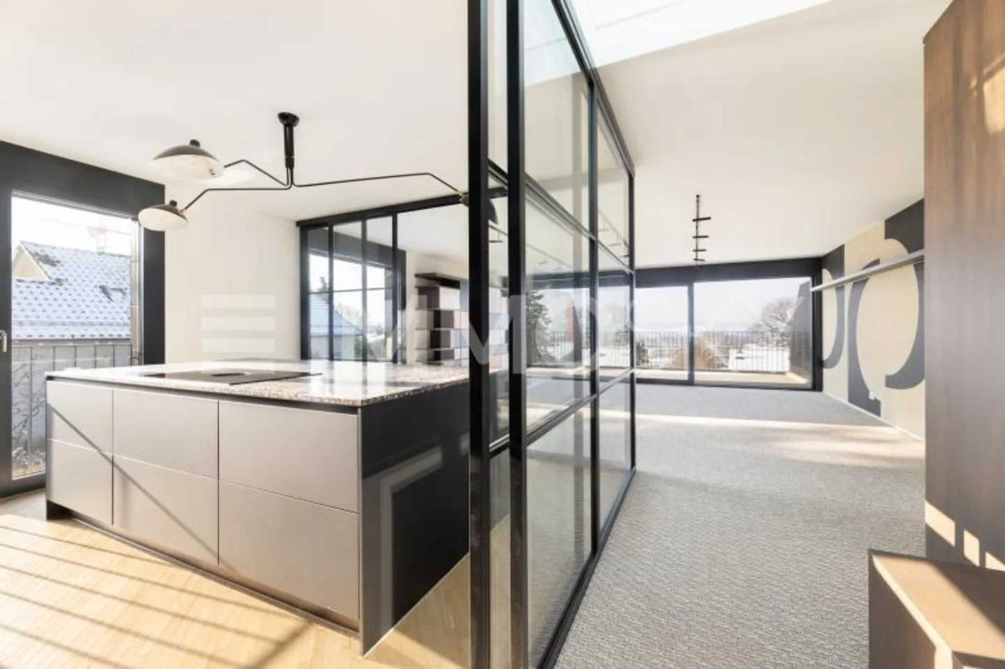 Gioiello Attico Esclusivo: Luce, Design e Panorama Puro - Foto 2 di 5