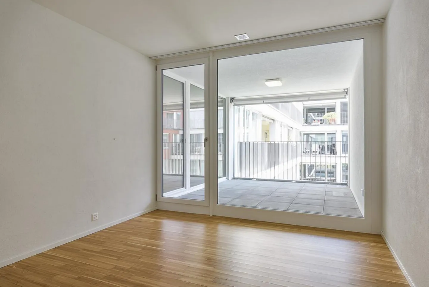 Moderne Wohnung in Zürich - Foto 4 von 13