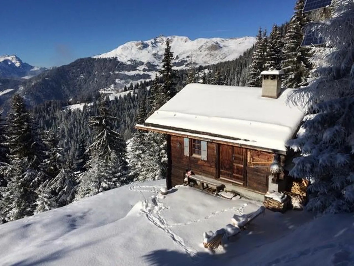 À VENDRE CHALET AVEC 2 CHAMBRES À MAYENS DE SARREYER - Photo 12 sur 13