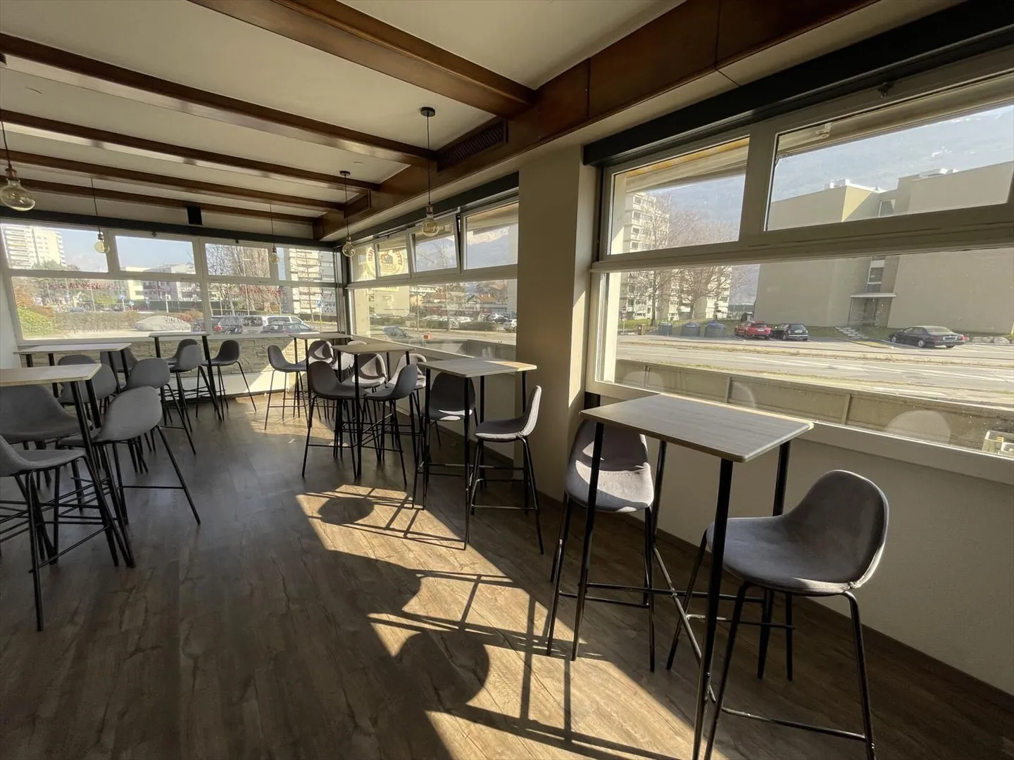 Restaurant - Photo 3 of 7