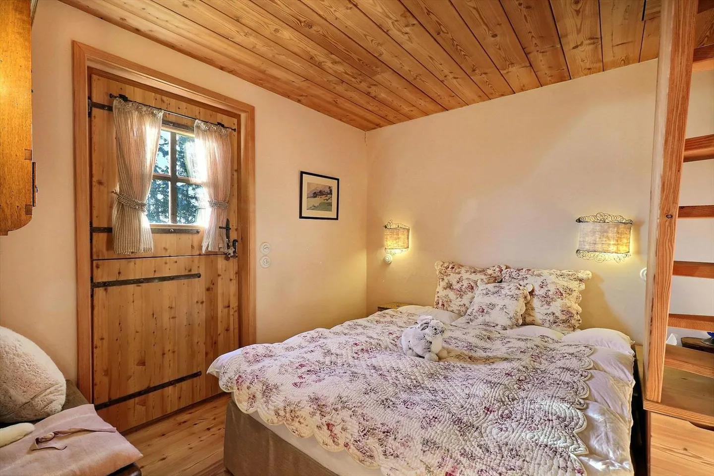 À VENDRE CHALET AVEC 2 CHAMBRES À MAYENS DE SARREYER - Photo 8 sur 13