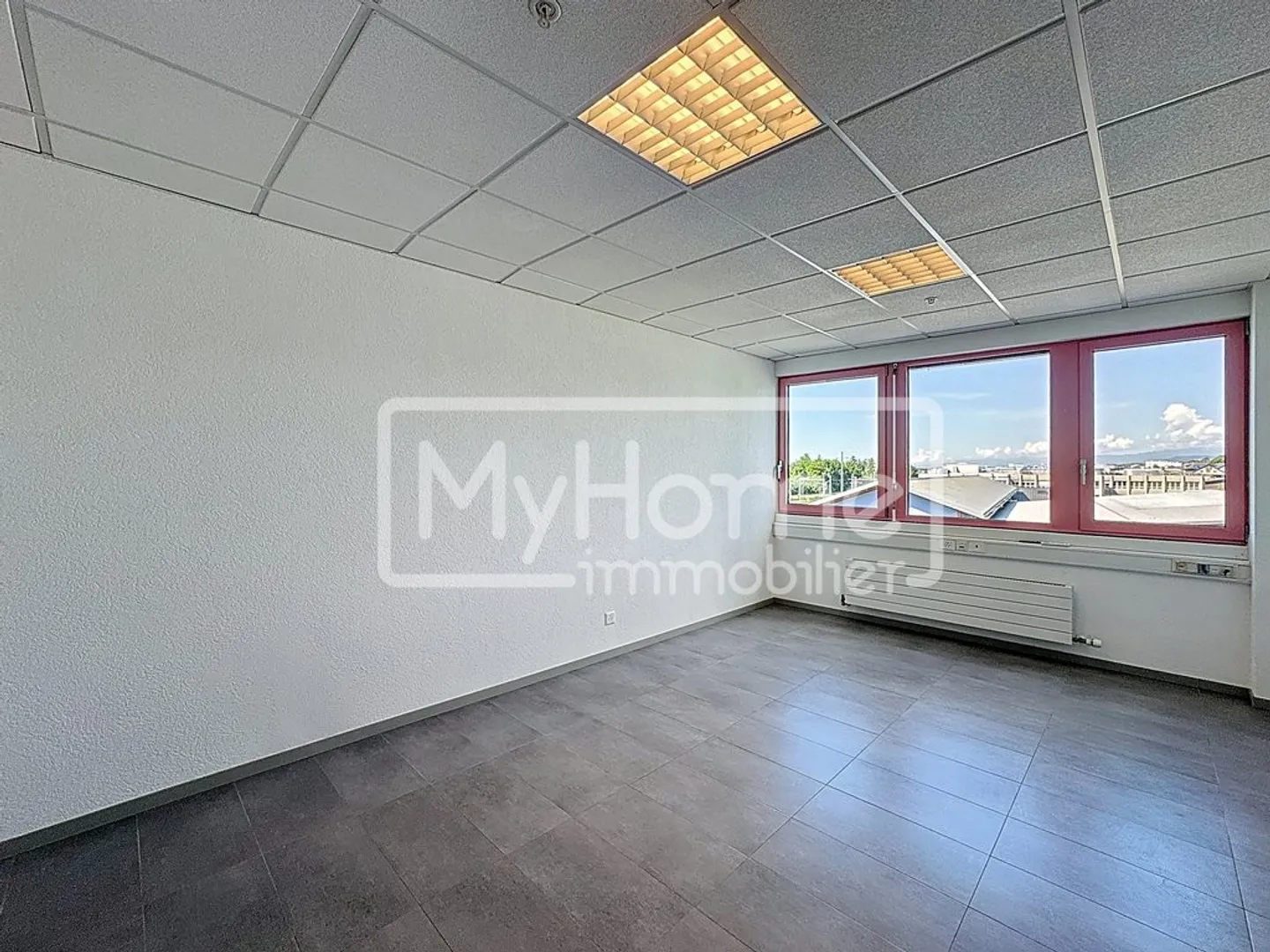 Heller Gewerberaum von 20 m2 in Lonay - Foto 1 von 1