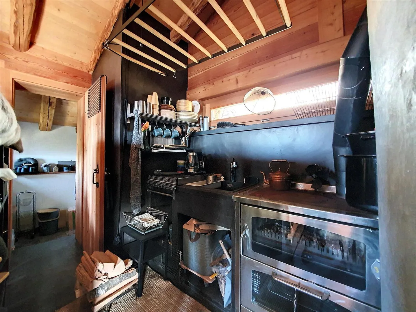 À VENDRE CHALET AVEC 2 CHAMBRES À MAYENS DE SARREYER - Photo 6 sur 13