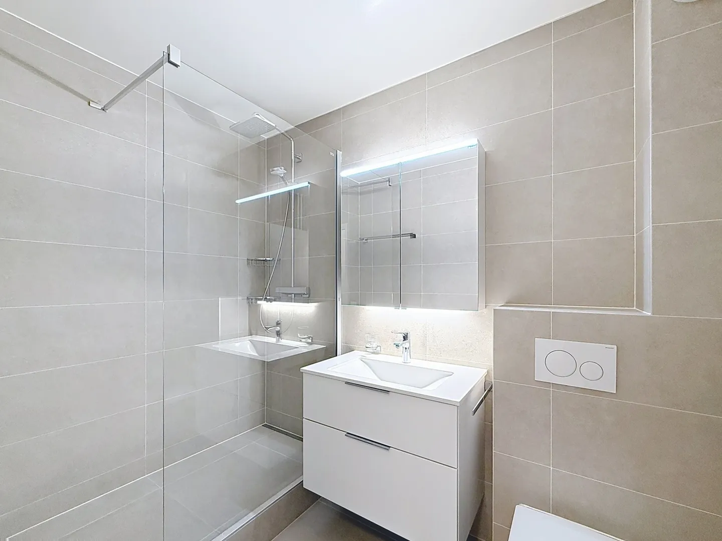 Appartamento 5 locali - Foto 7 di 8