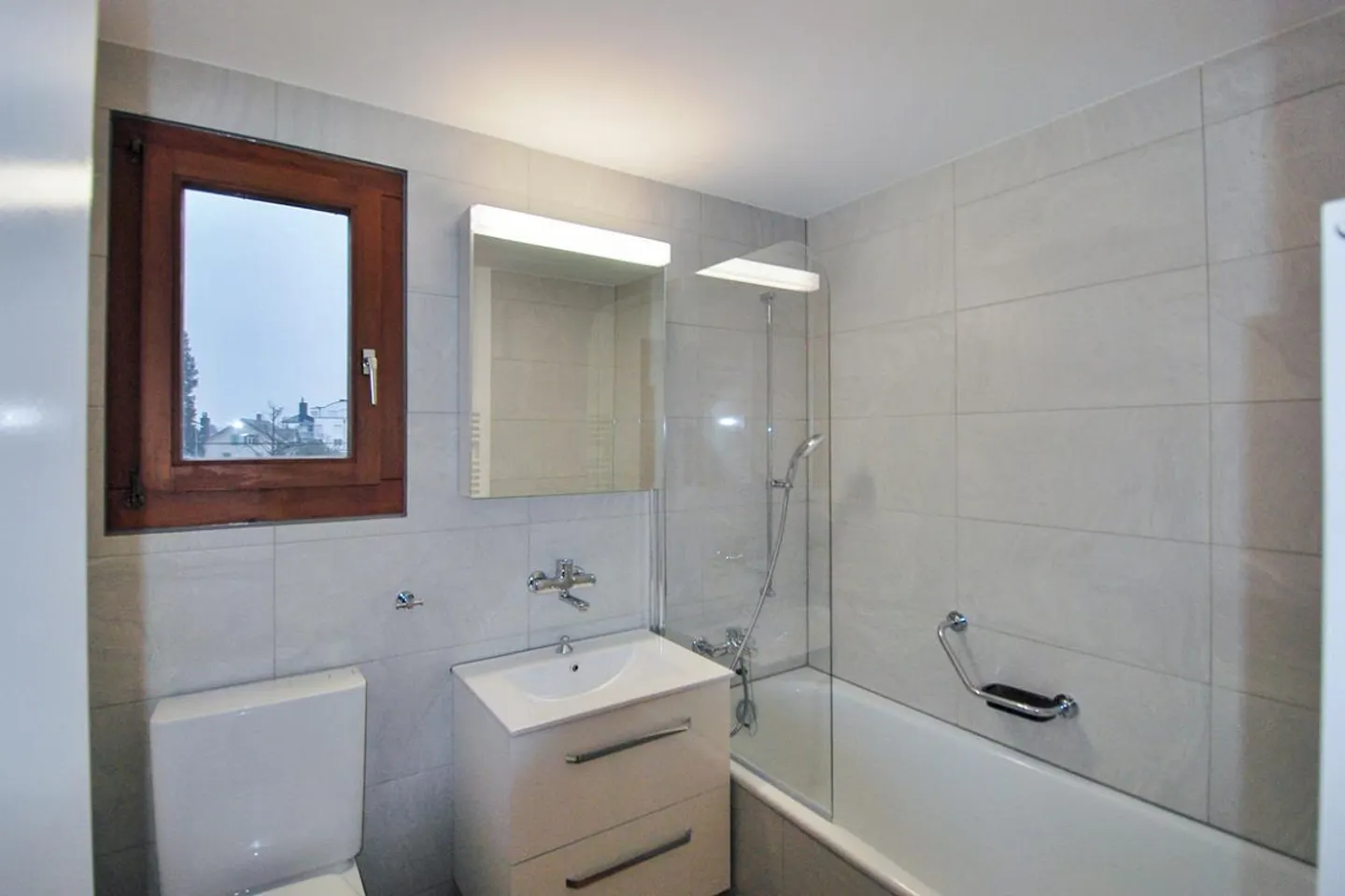 6 rented penthouse apartments as investment properties in optimal location in Buchs - Photo 11 of 13