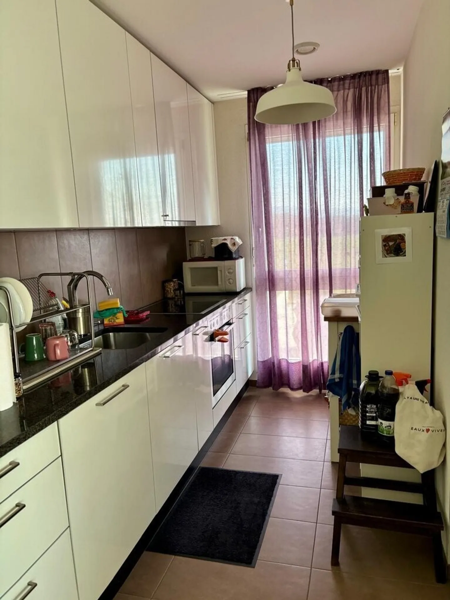 Bel Appartement avec Balcon - Photo 3 sur 11