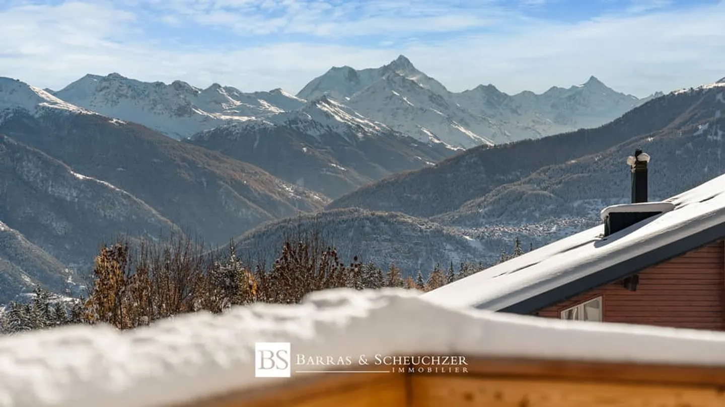 Luxurious 5.5 rooms with wellness space near Moubra - Photo 5 of 13