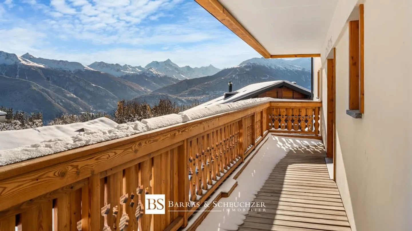 Luxurious 5.5 rooms with wellness space near Moubra - Photo 9 of 13