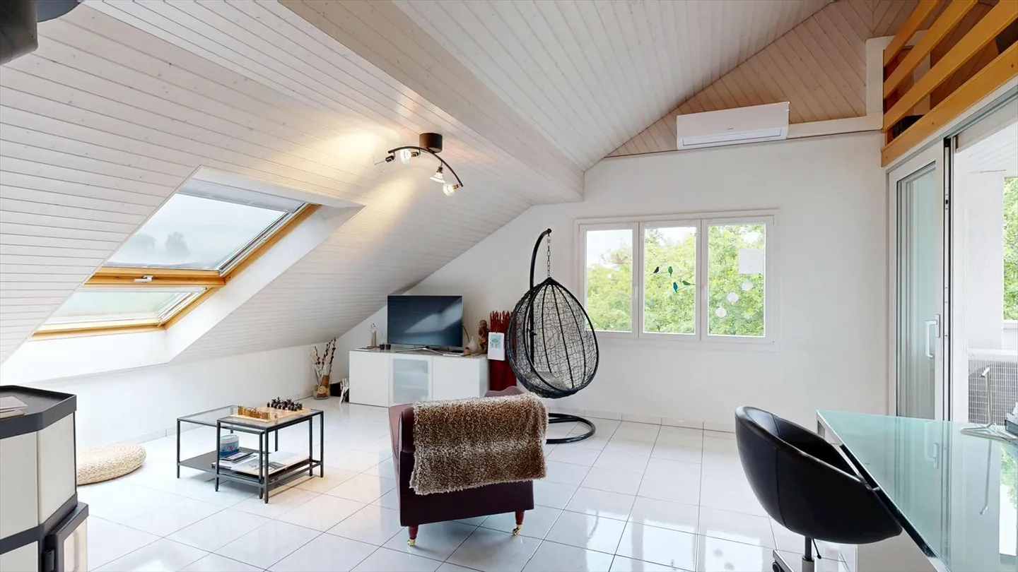 Schöne 5,5-Zimmer-Wohnung in Düdingen - Foto 1 von 9