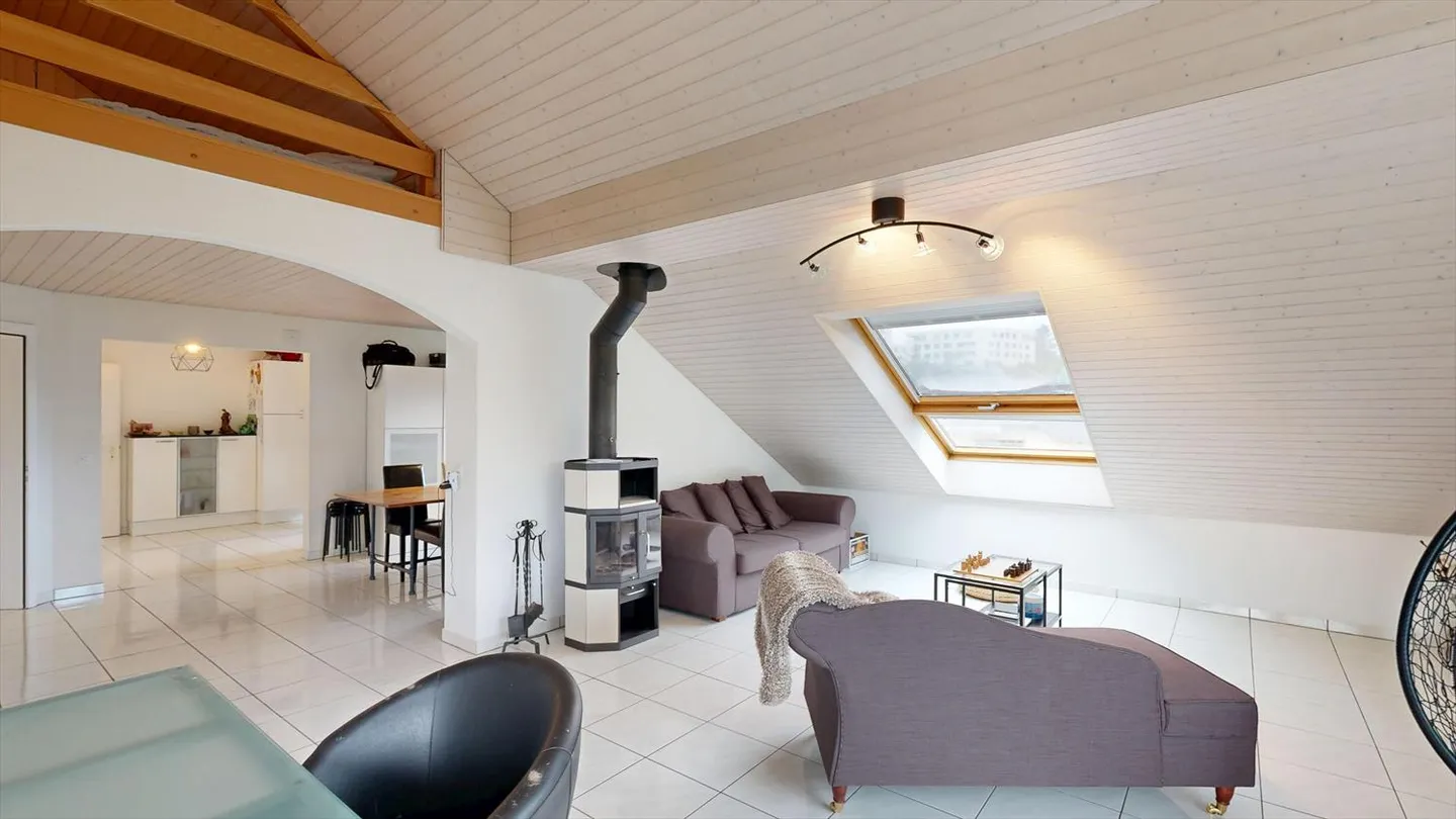 Schöne 5,5-Zimmer-Wohnung in Düdingen - Foto 3 von 9