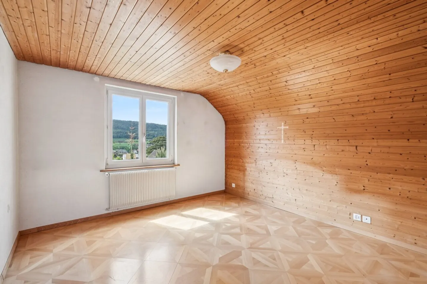 Maison familiale dans un endroit calme - Photo 4 sur 9