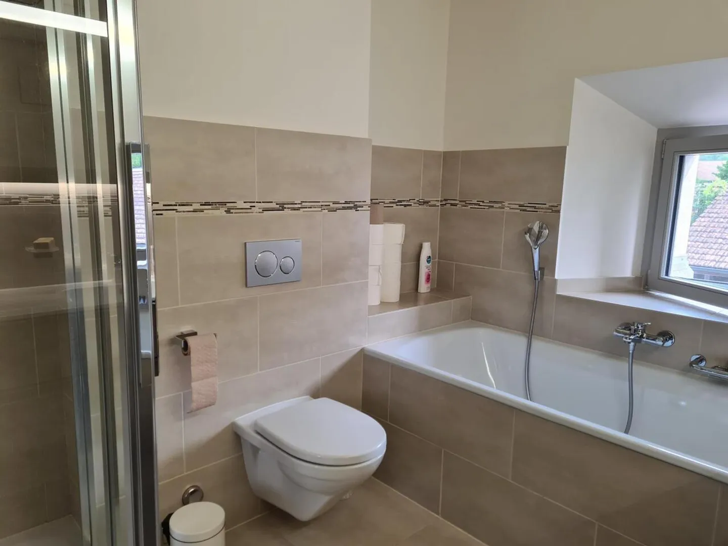 Appartement à louer - Photo 3 sur 5