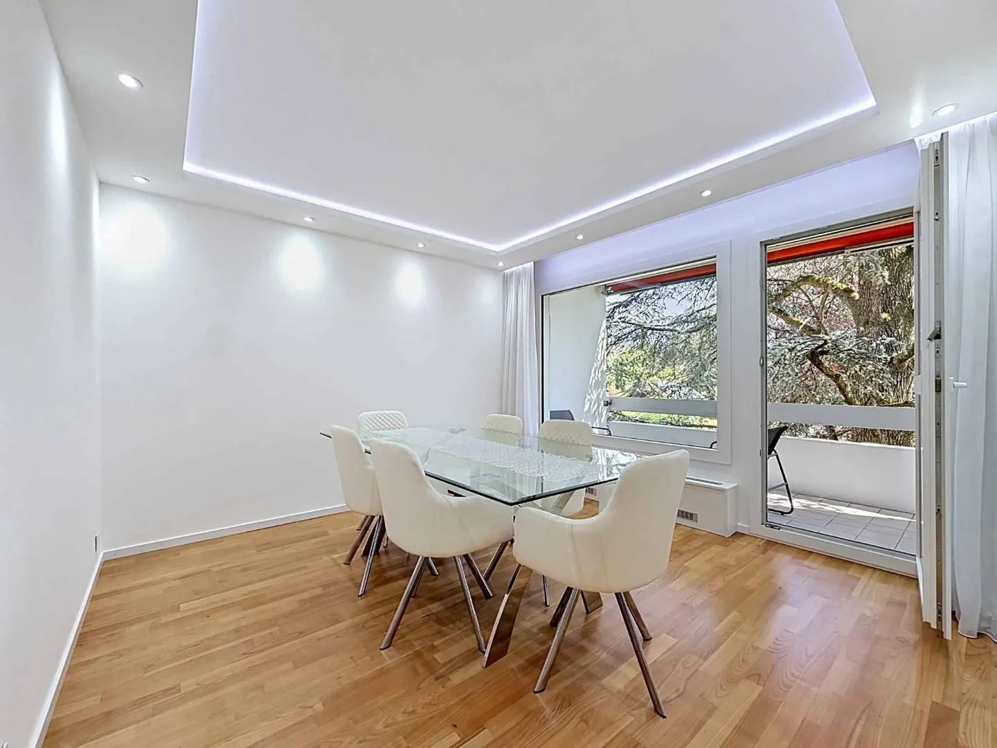 Appartamento con 5,5 stanze all'ultimo piano - Foto 5 di 13