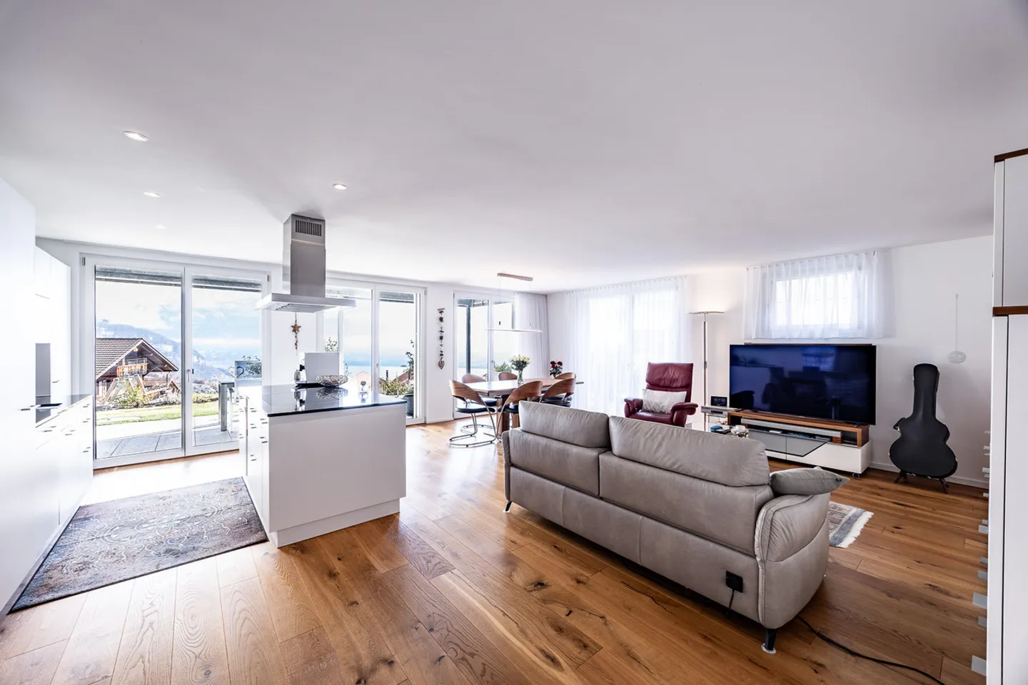 De haute qualité et élégant avec vue panoramique - Photo 1 sur 8