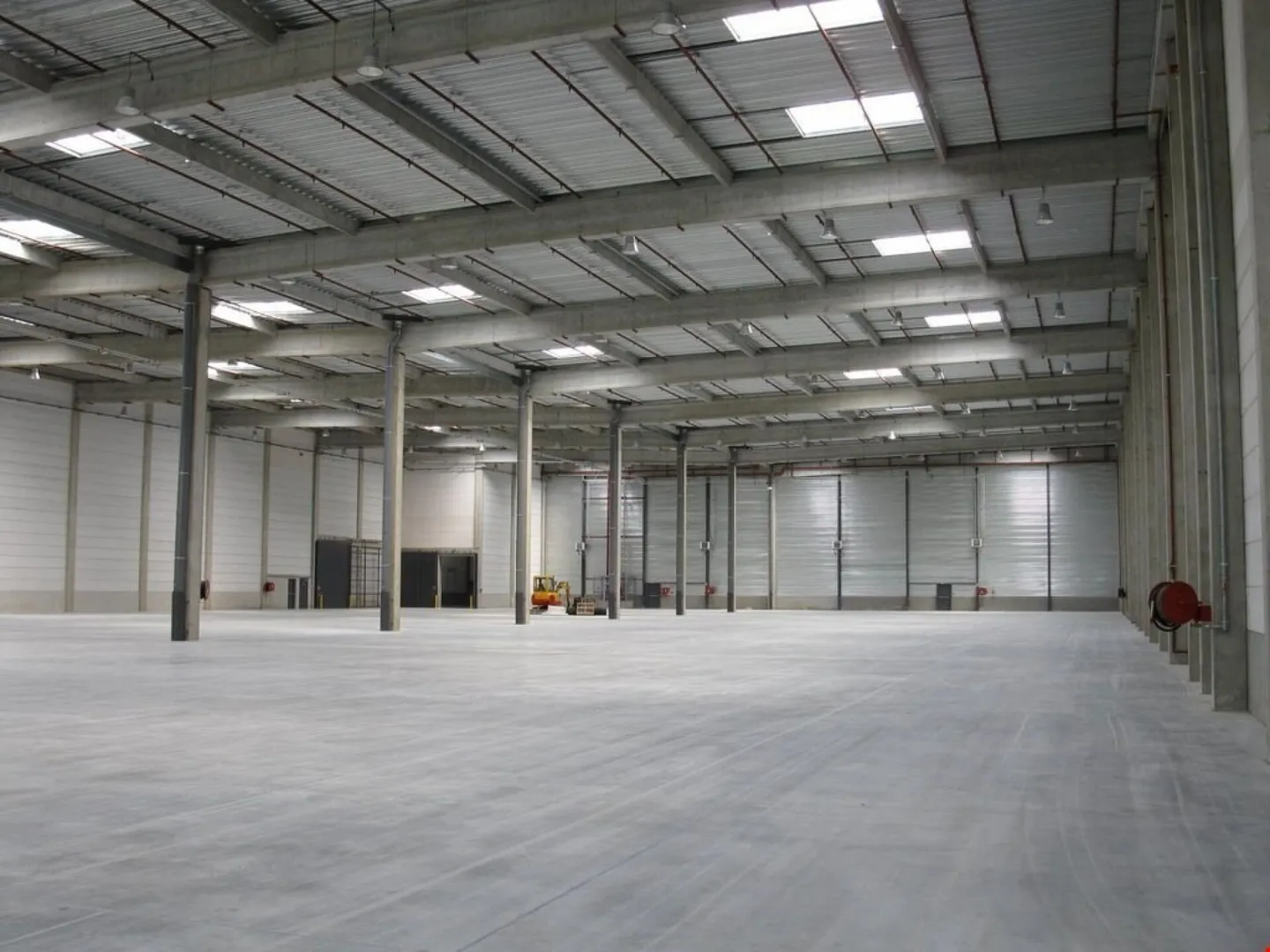 Immeuble mixte à louer - Photo 3 sur 8