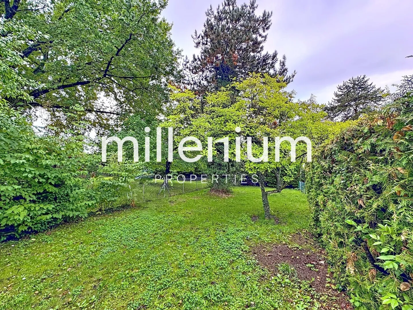 Maison jumelée spacieuse avec jardin, secteur de Cointrin - Photo 10 sur 10