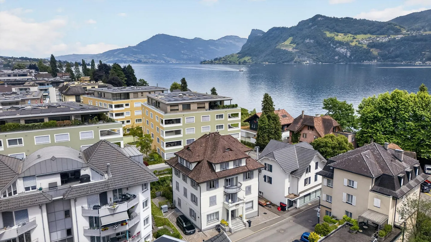 Bellissimo studio nel centro di Hergiswil - Foto 10 di 11
