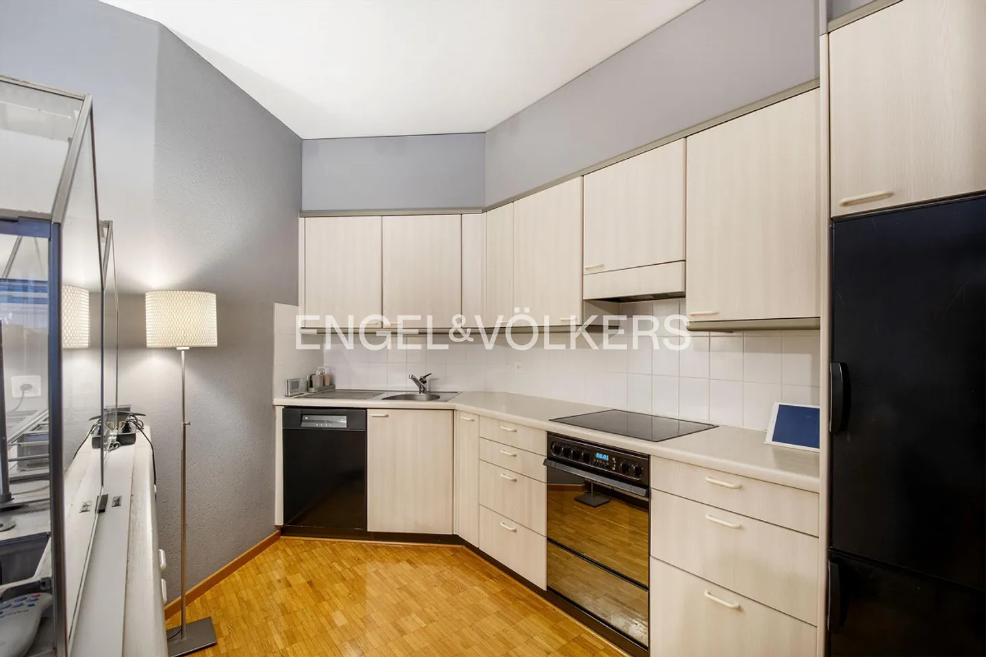 Appartamento luminoso in una residenza rinomata - Foto 7 di 13