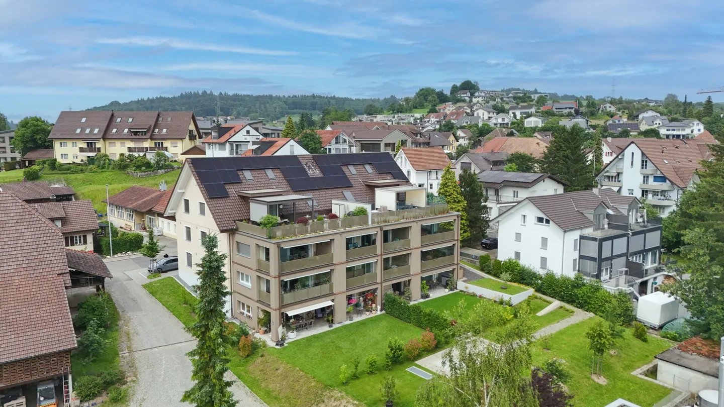 Gemütliche Gartenwohnung in der Schweiz - Foto 1 von 18