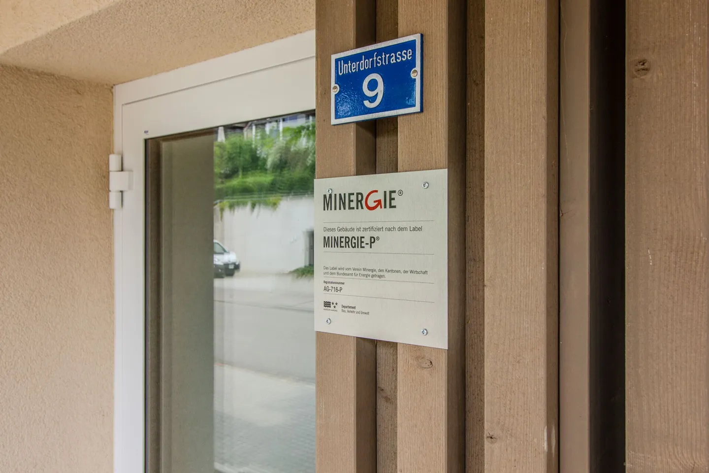 Gemütliche Gartenwohnung in der Schweiz - Foto 2 von 18