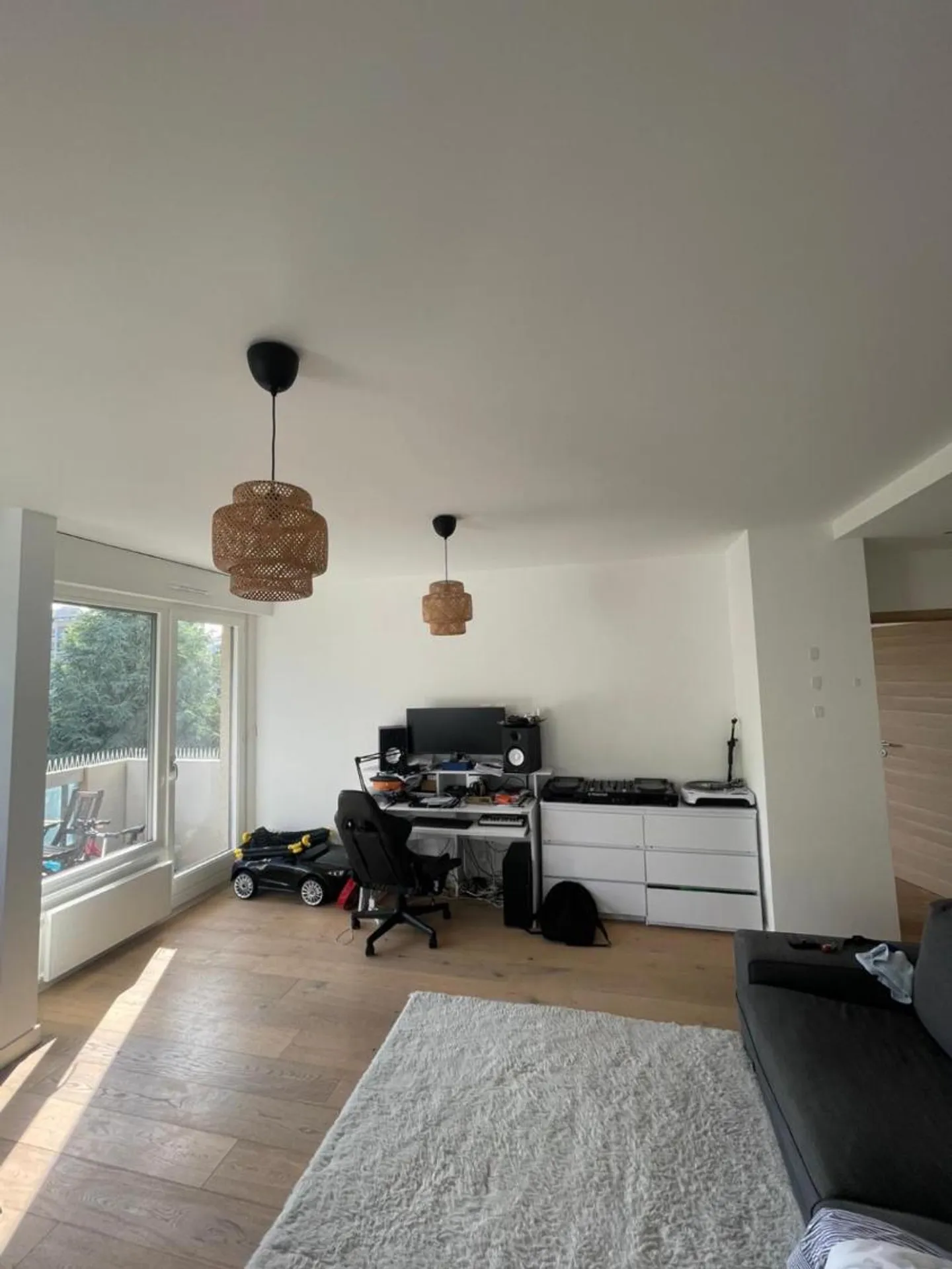 Charmant appartement 3 pièces - Photo 2 sur 8