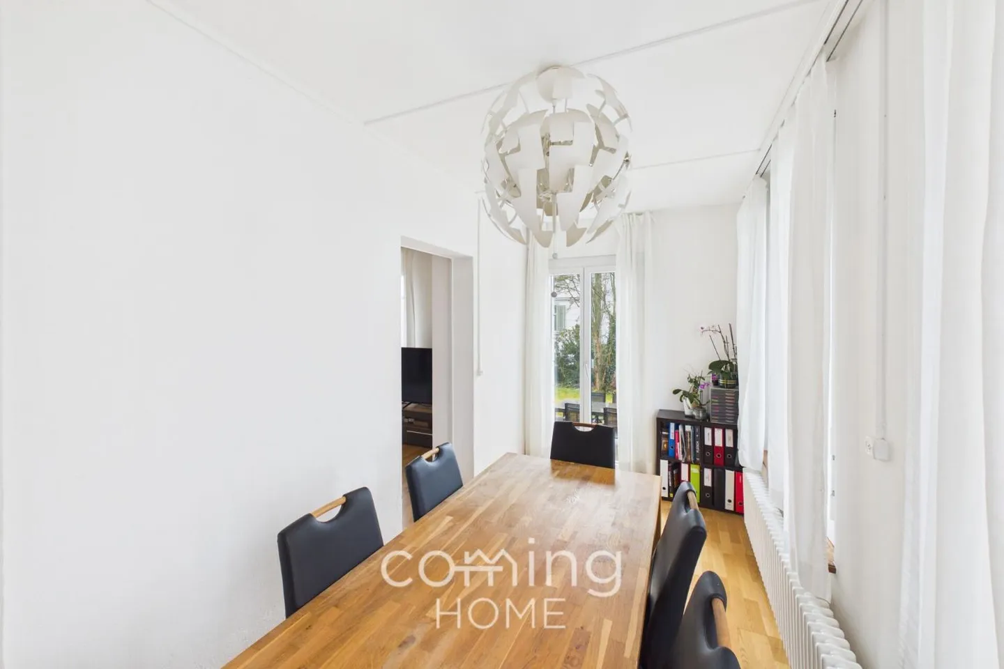 Well-maintained 2.5 room ground floor apartment in Madiswil - quietly located and with garden access - Photo 3 of 11