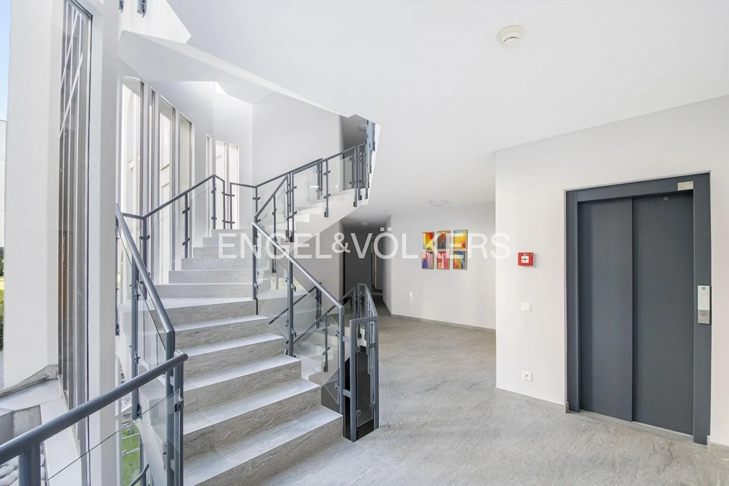 Appartamento luminoso in una residenza rinomata - Foto 12 di 13