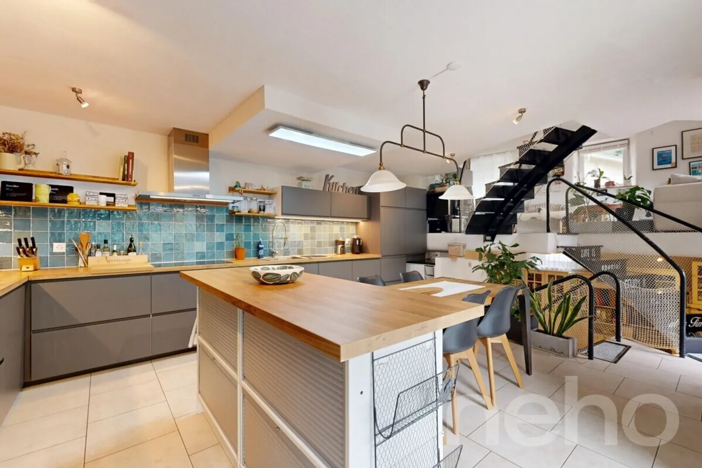 Detached house with 4 rooms and large outdoor spaces - Boverni - Photo 4 of 12