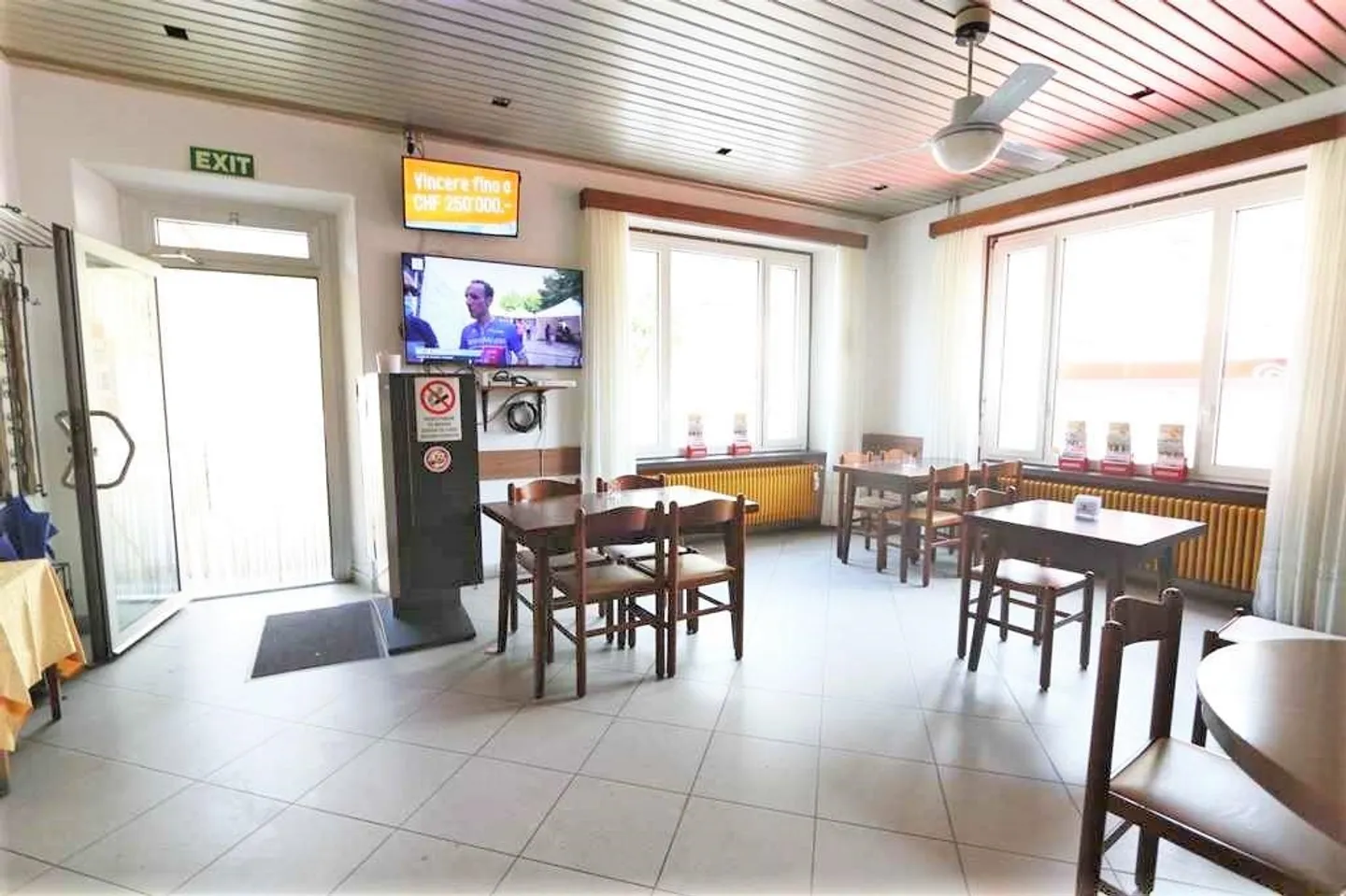 Maison multifamiliale avec bar-restaurant - Photo 10 sur 18
