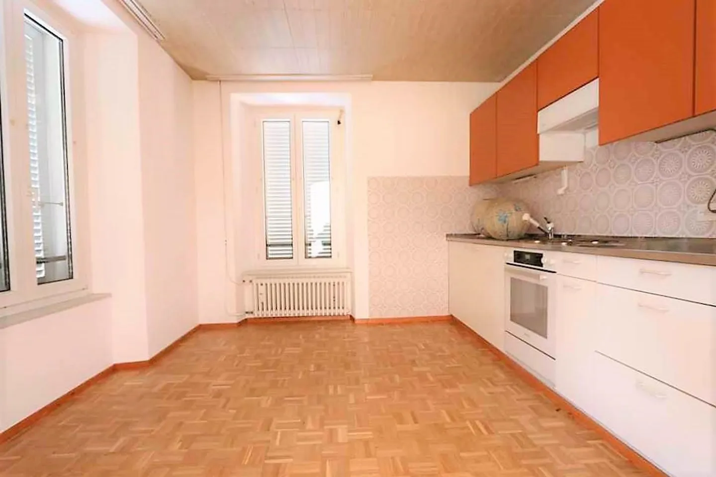 Maison multifamiliale avec bar-restaurant - Photo 15 sur 18