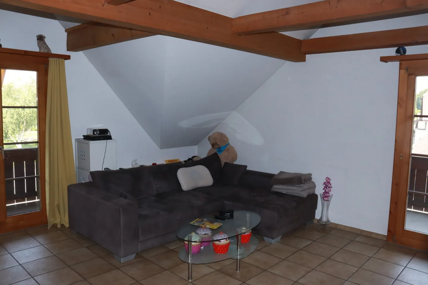 Spacious 4.5-room apartment with gallery - Photo 2 of 14