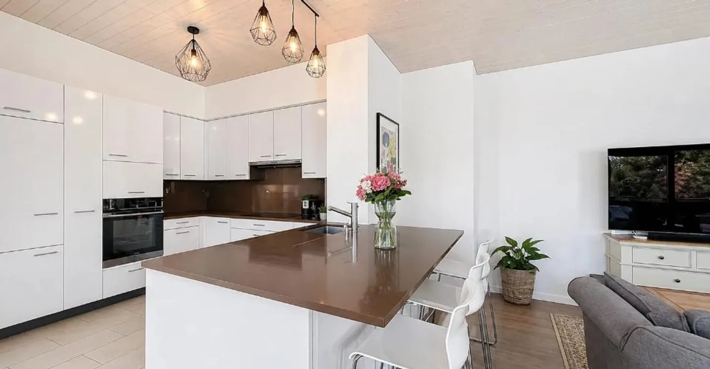 Lake View Apartment in Lutry - Photo 4 of 6