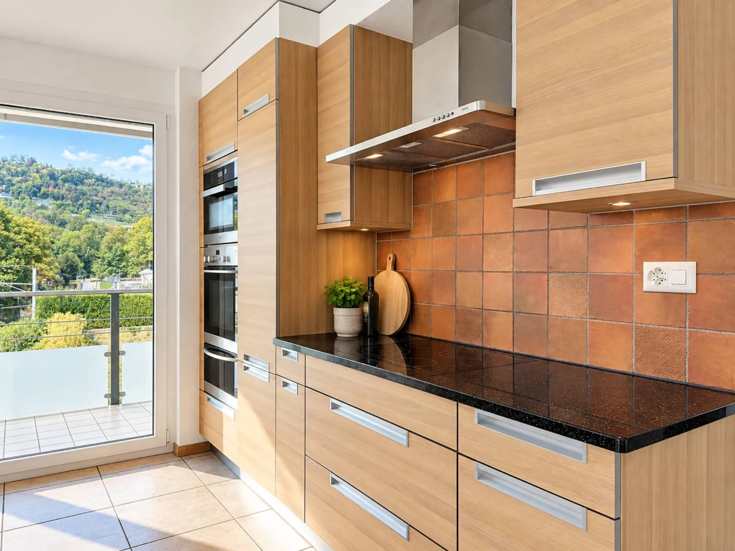 Geräumige 4,5-Zimmer-Wohnung in ruhiger und grüner Umgebung - Foto 11 von 13