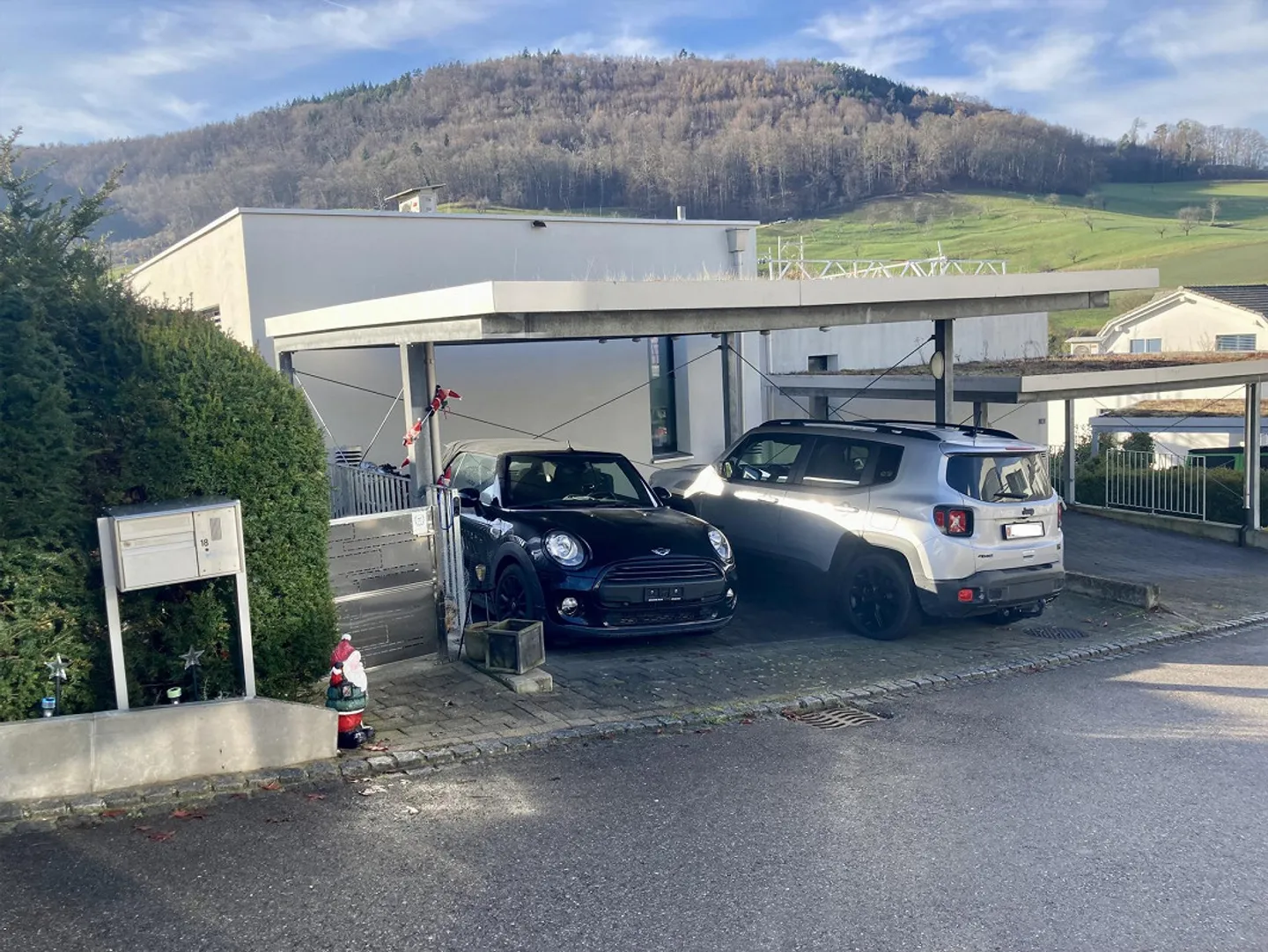 Moderna casa unifamiliare di 5,5 stanze in standard Minergie ad Arisdorf - Foto 16 di 18