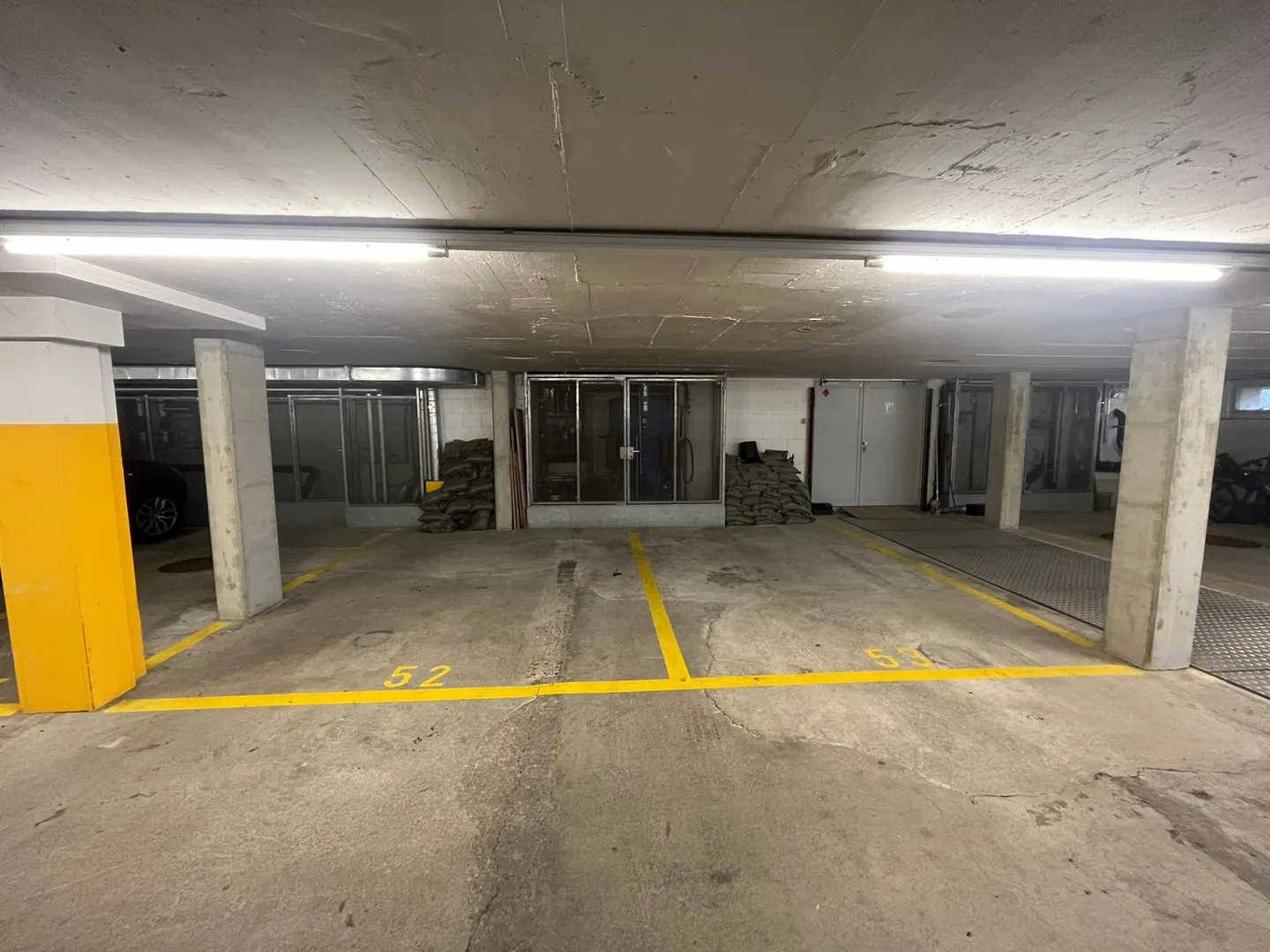Spacious parking spaces - Photo 3 of 3