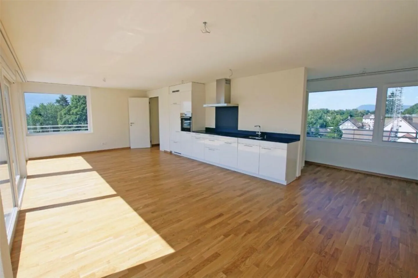 Sunny 2.5 Room Attic Apartment with a View - Photo 3 of 5