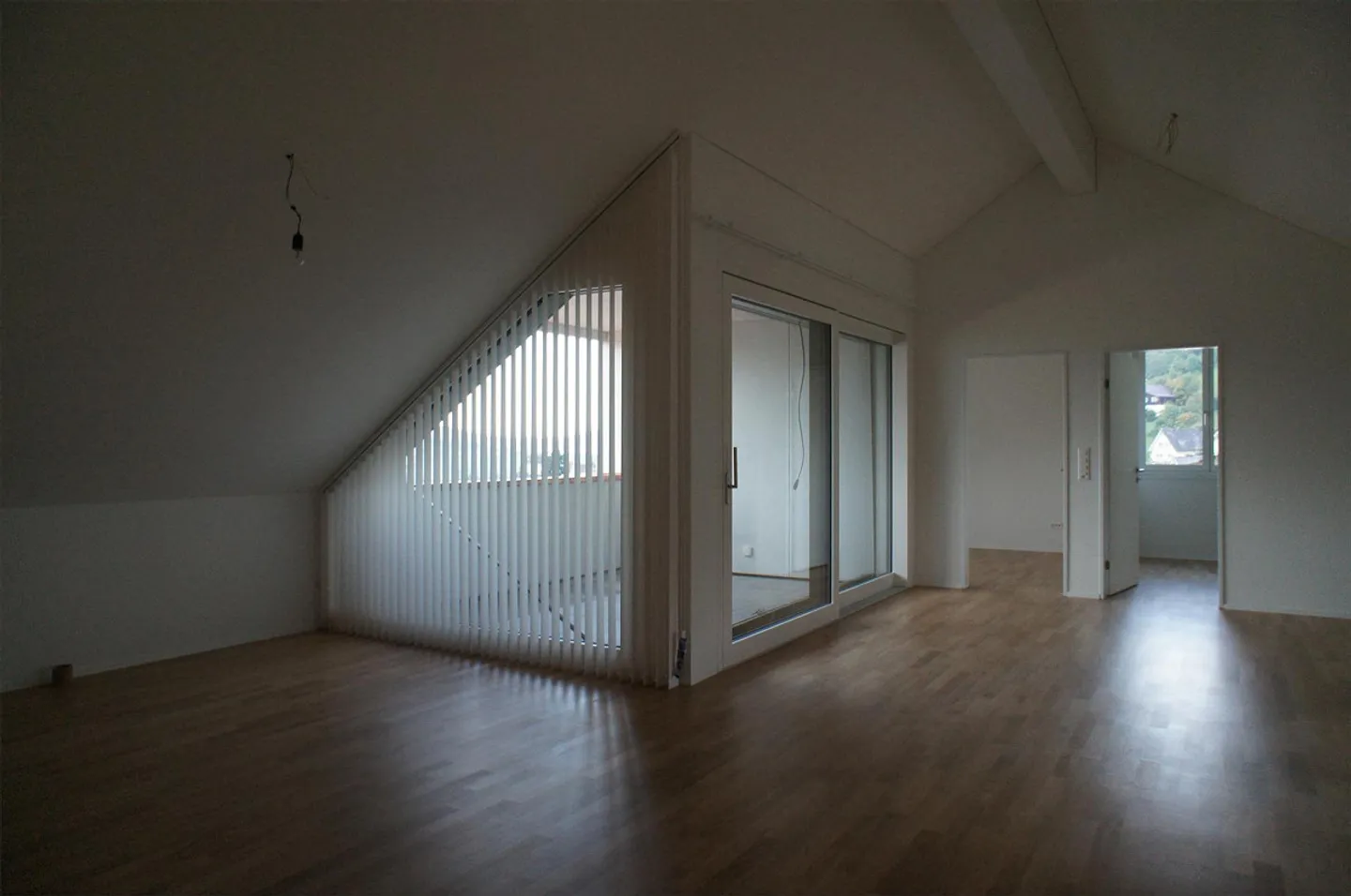 Magnifique appartement en attique de 4,5 pièces avec vue sur le Säntis - Photo 6 sur 10