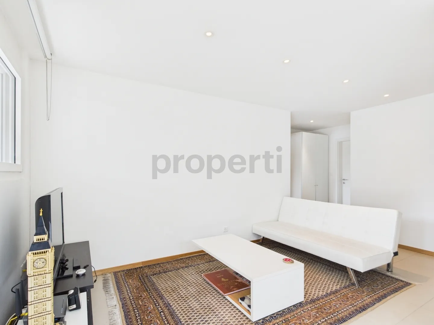 Modernes möbliertes 2,5-Zimmer-Apartment, Preis alles inklusive - Foto 5 von 9