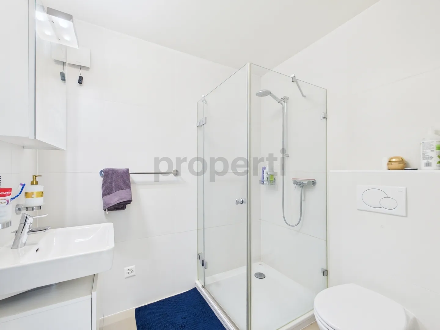 Modernes möbliertes 2,5-Zimmer-Apartment, Preis alles inklusive - Foto 6 von 9