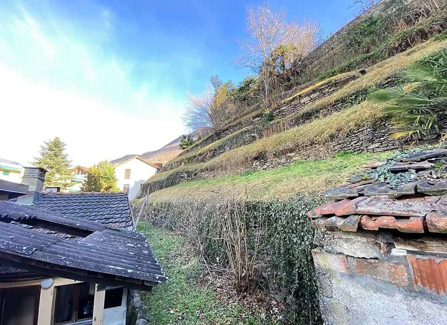 «2-Familienhaus mit Bauland / casa bifamiliare con terreno edificabile» - Foto 6 di 20