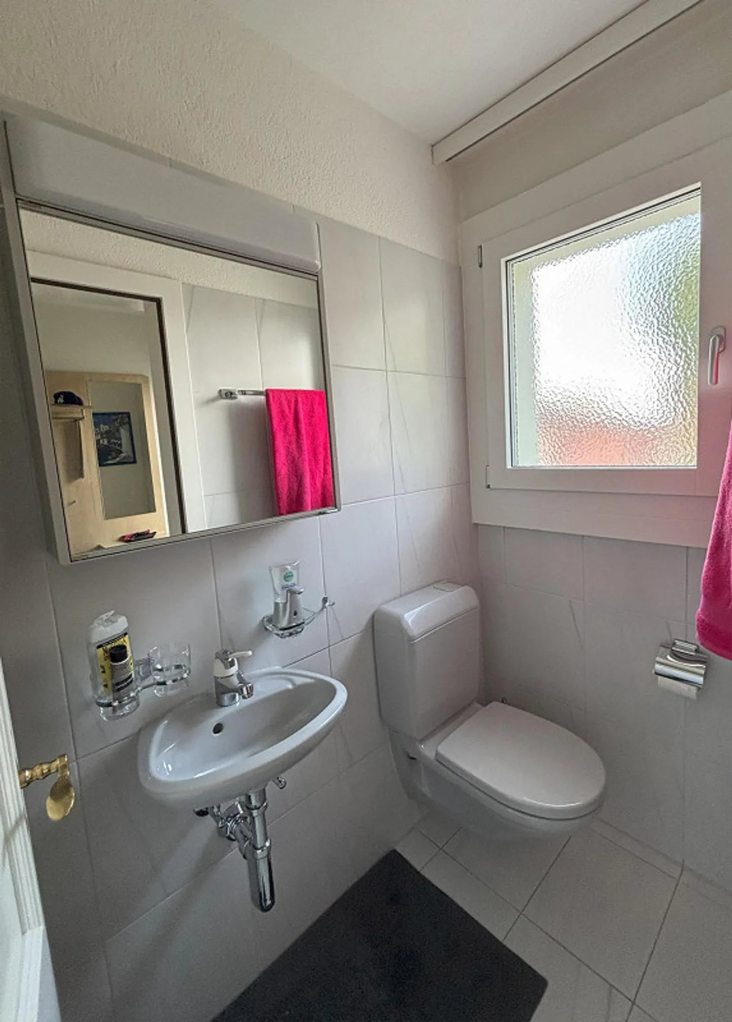 Casa familiare semi-indipendente esclusiva in una posizione tranquilla - Foto 5 di 6