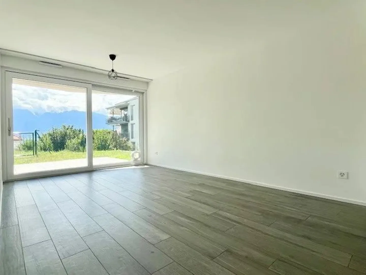 Appartamento in affitto - Foto 4 di 11