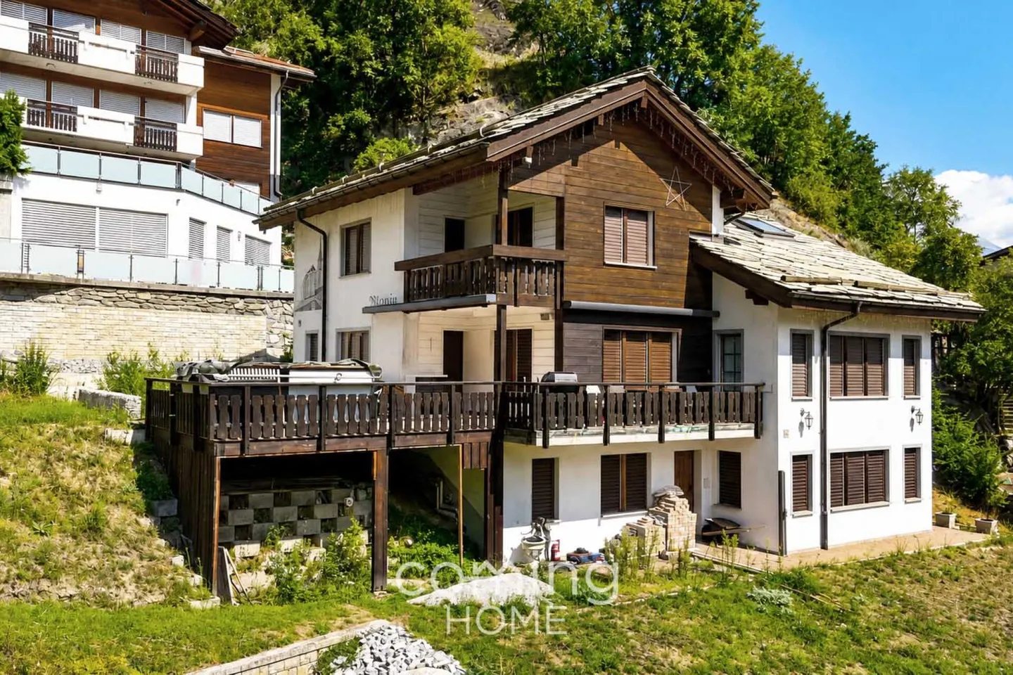 Posto soleggiato nel Vispertal: la tua casa familiare con giardino, camino e appartamento indipendente - Foto 16 di 19