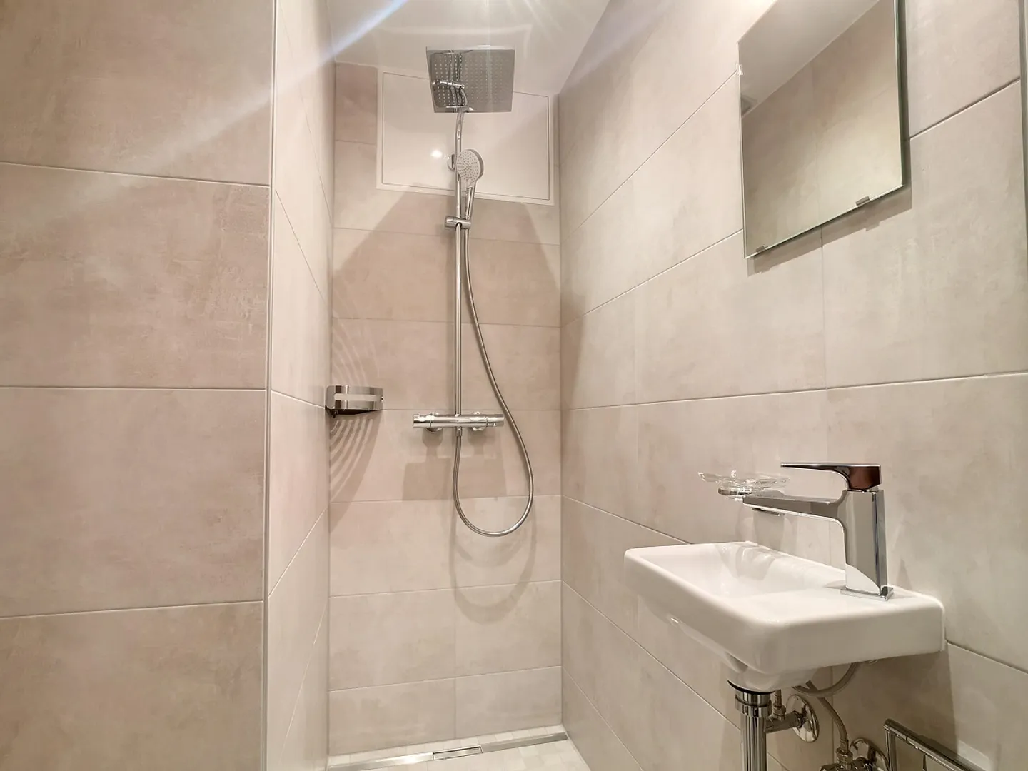 Magnifique appartement de 5,5 pièces au 1er étage. - Photo 6 sur 7